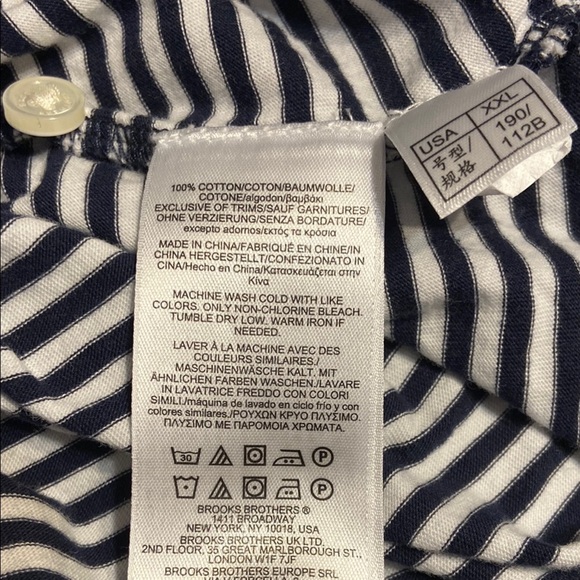 Brooks Brothers Classic Blue and White Polo Shirt
BIN #2 - Picture 5 of 9